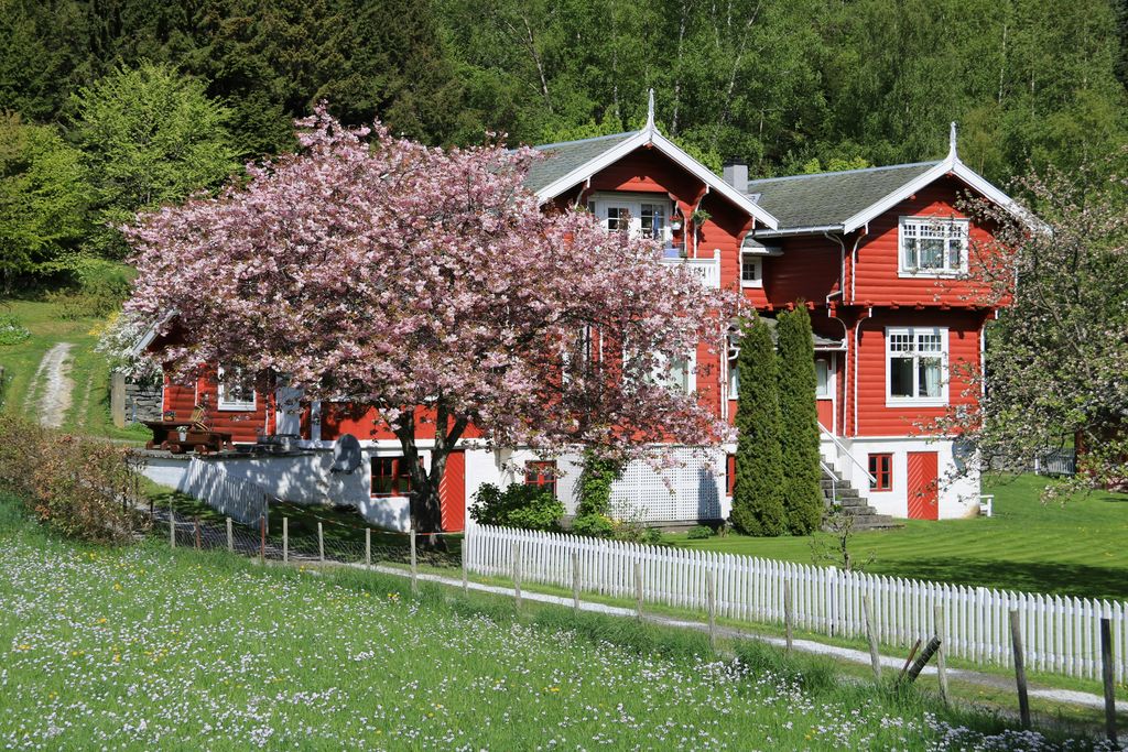 village norvégiens printemps