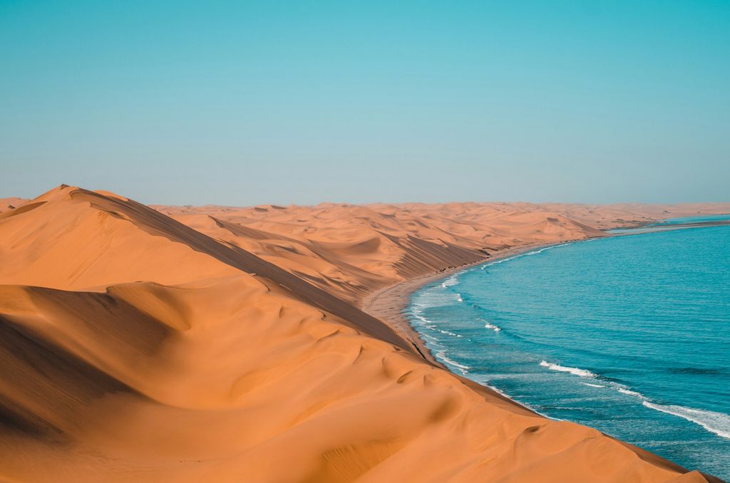 mer et dune de sable