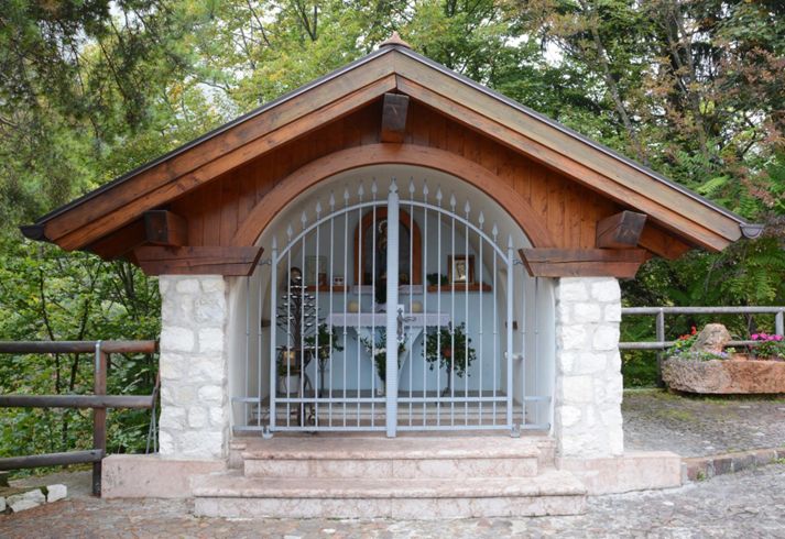 Cappella della Madonna Pellegrina