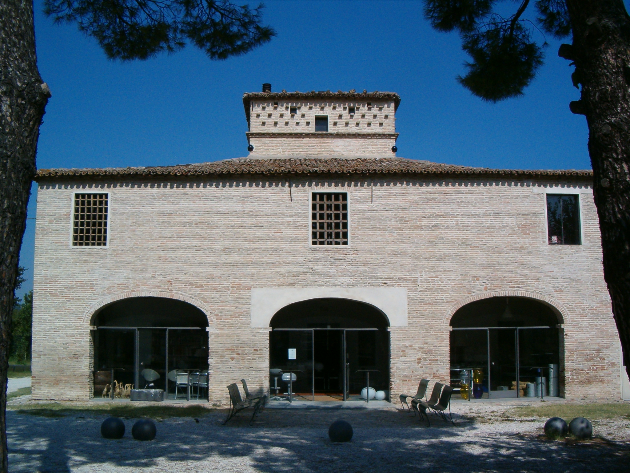 Casa colonica con colombaia