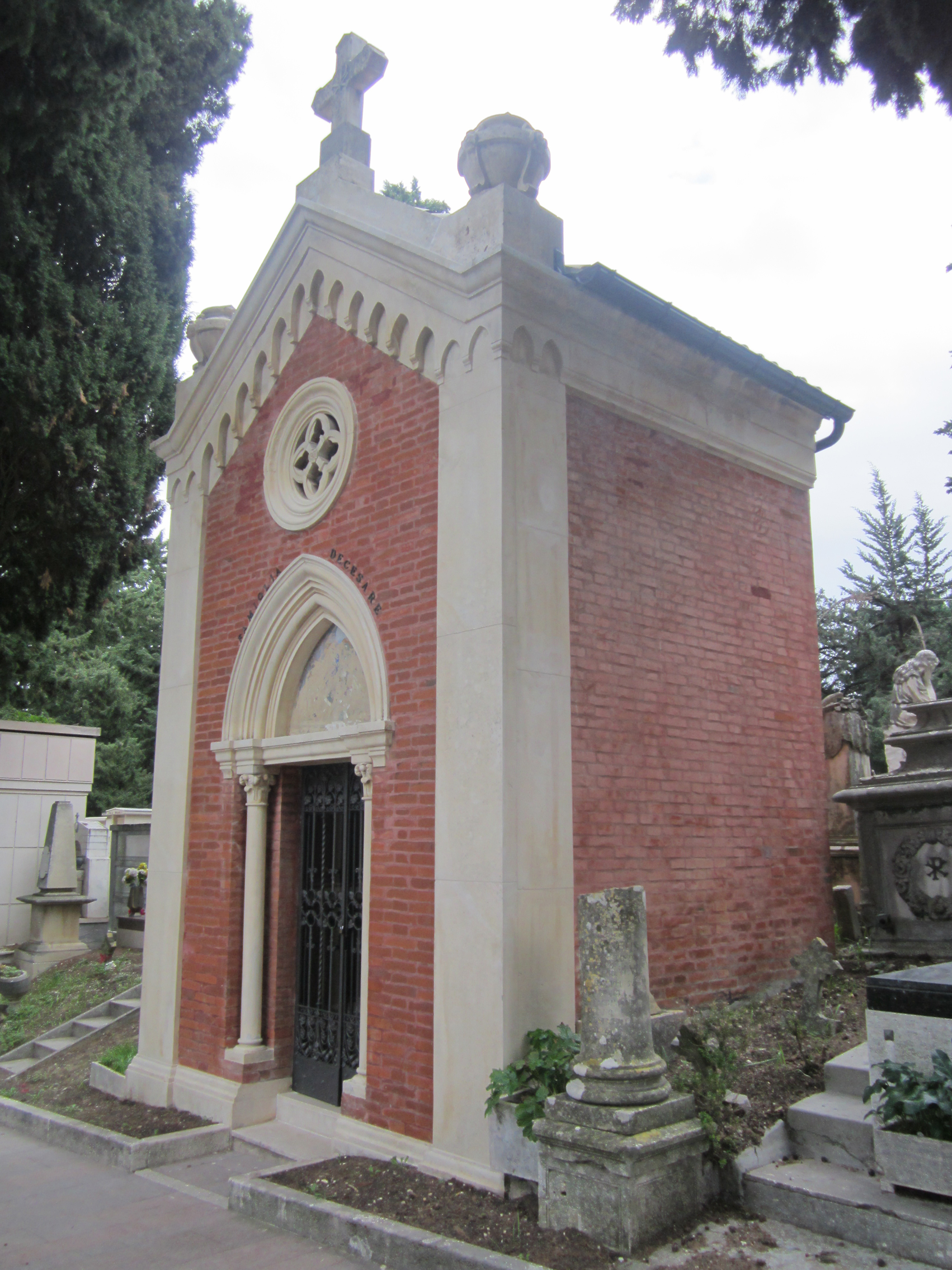 Cappella cimiteriale FAMIGLIA DE CESARE