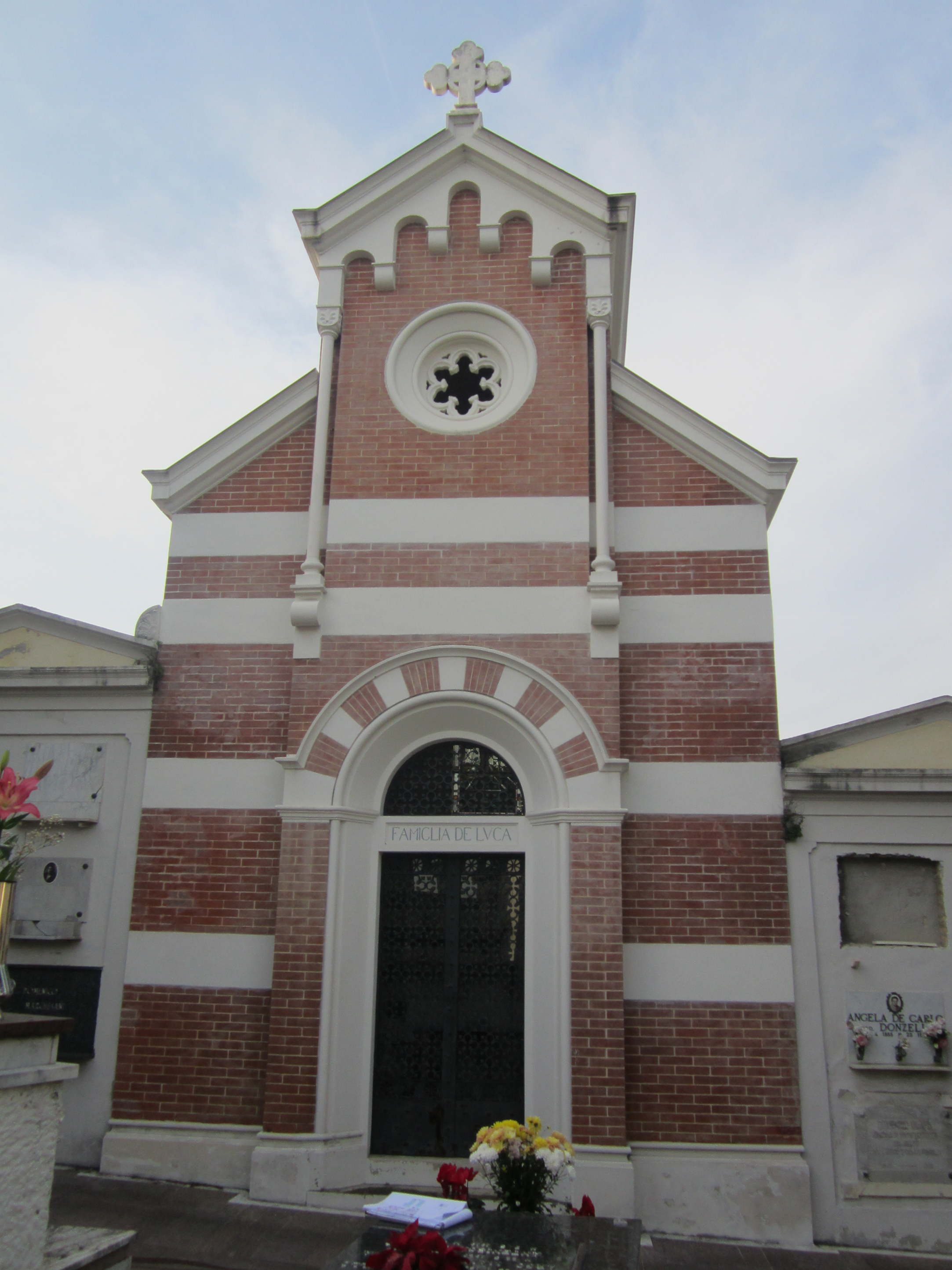 Cappella cimiteriale FAMIGLIA DE LUCA