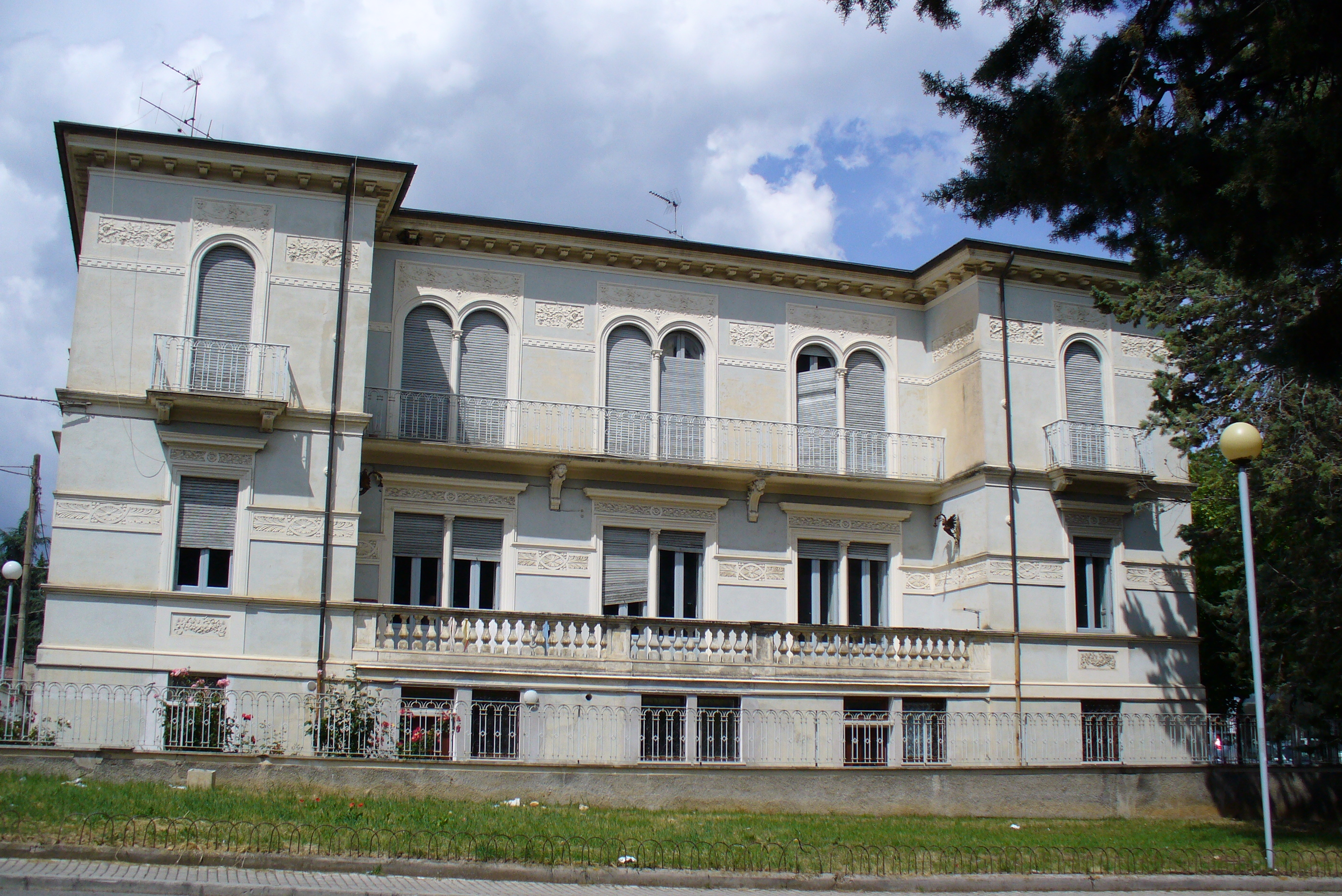 VILLINO RELLEVA