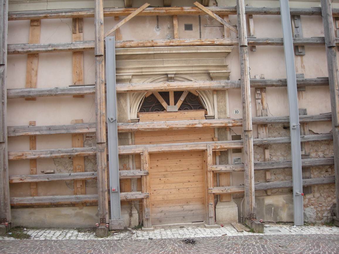 palazzo, plurifamiliare