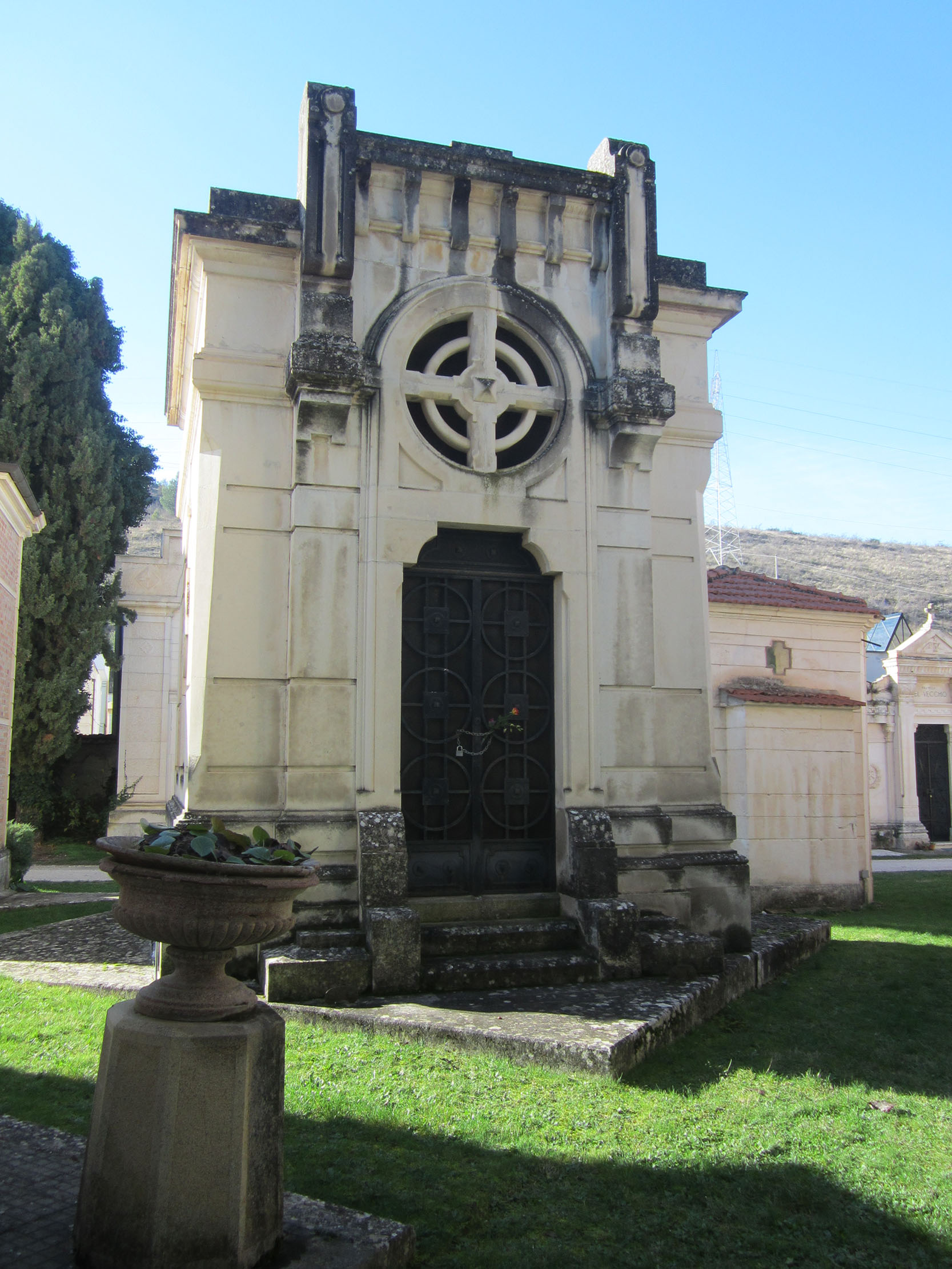 Cappella cimiteriale Famiglia Celidonio