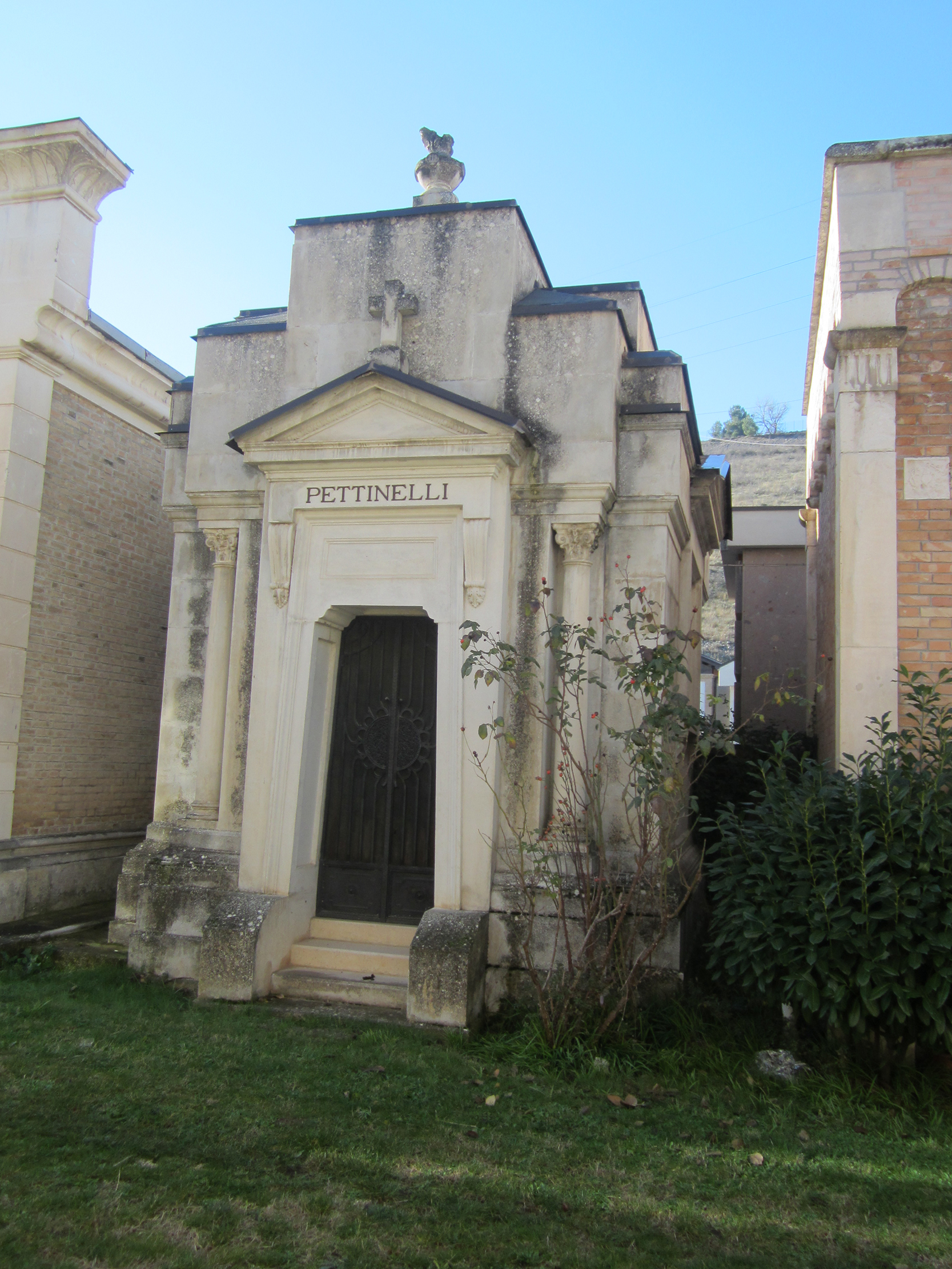 Cappella cimiteriale Pettinelli