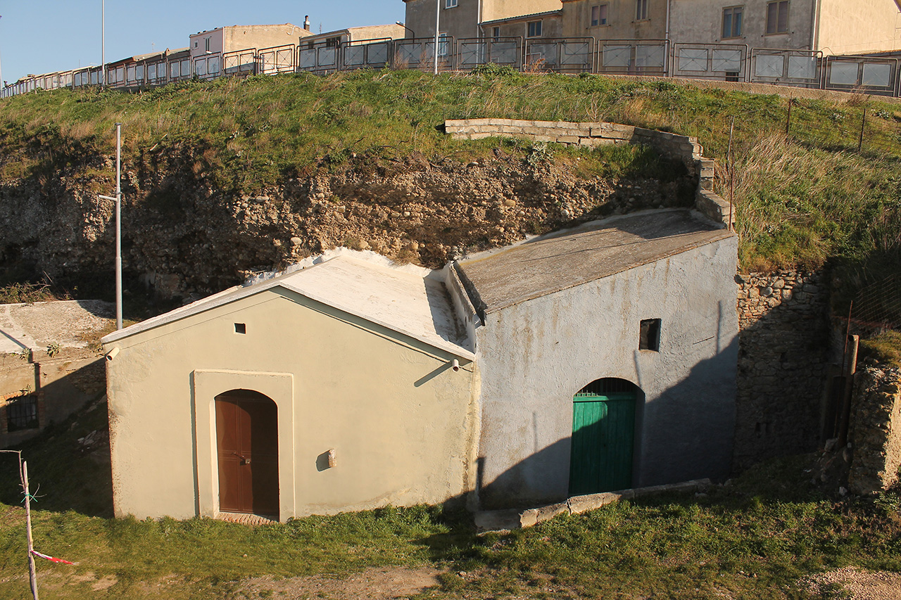 cantina, Cinti