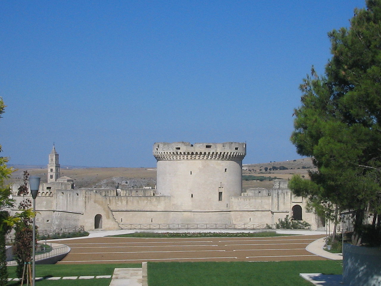 castello, Castello Tramontano