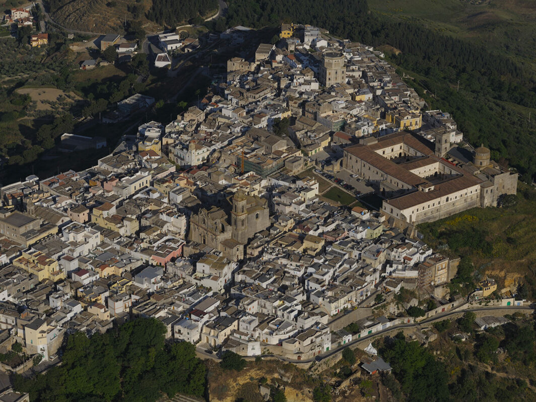 Motescaglioso- Via Raffaello