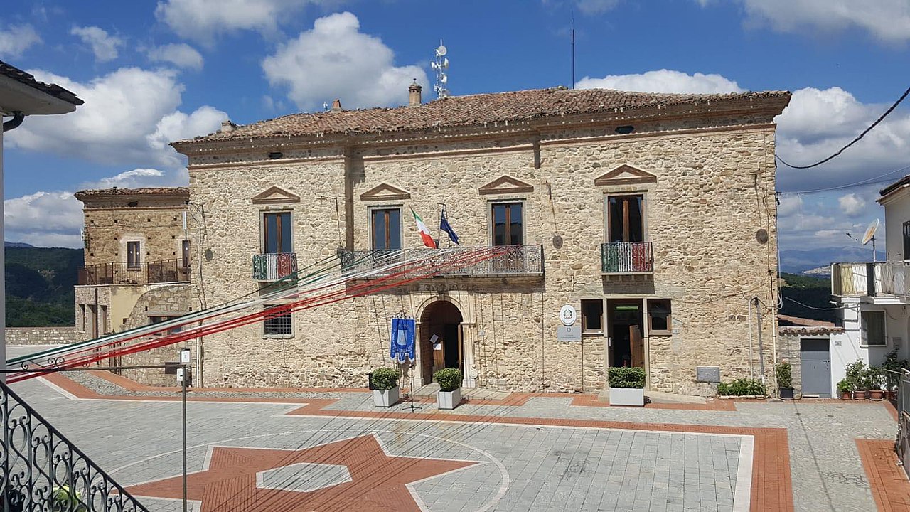 centro storico, di crinale, Noepoli, Noja