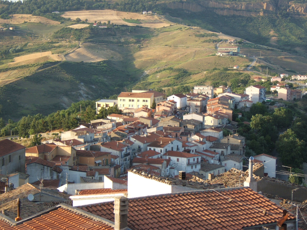centro storico, di crinale, collinare, Ruvo del Monte, Ruvo