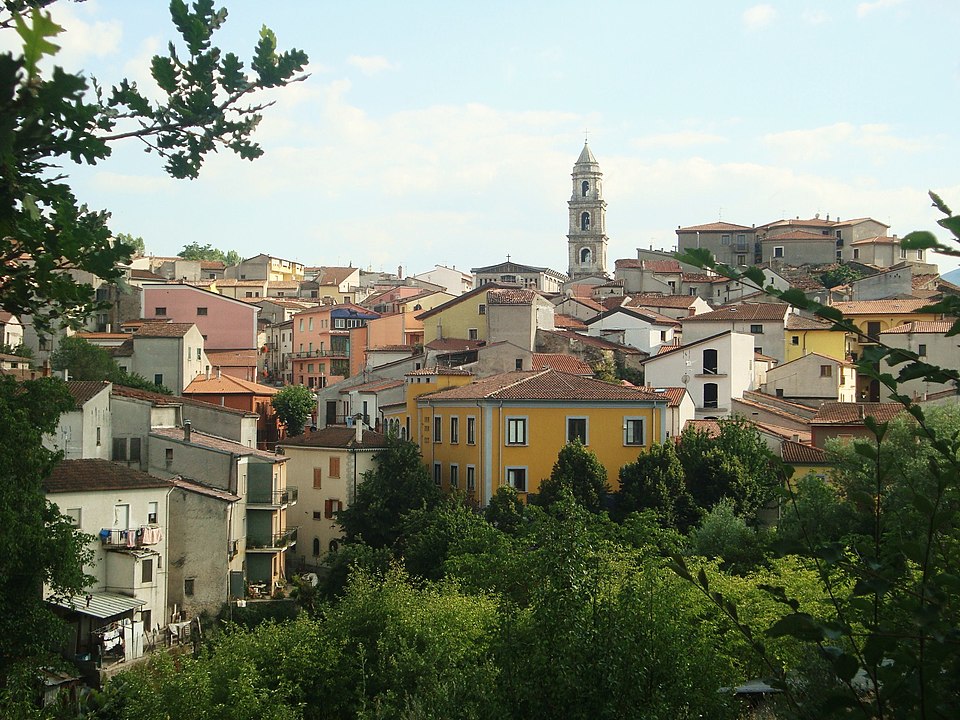 centro storico, di mezzacosta, agricolo, Satriano di Lucania, Pietrafesa