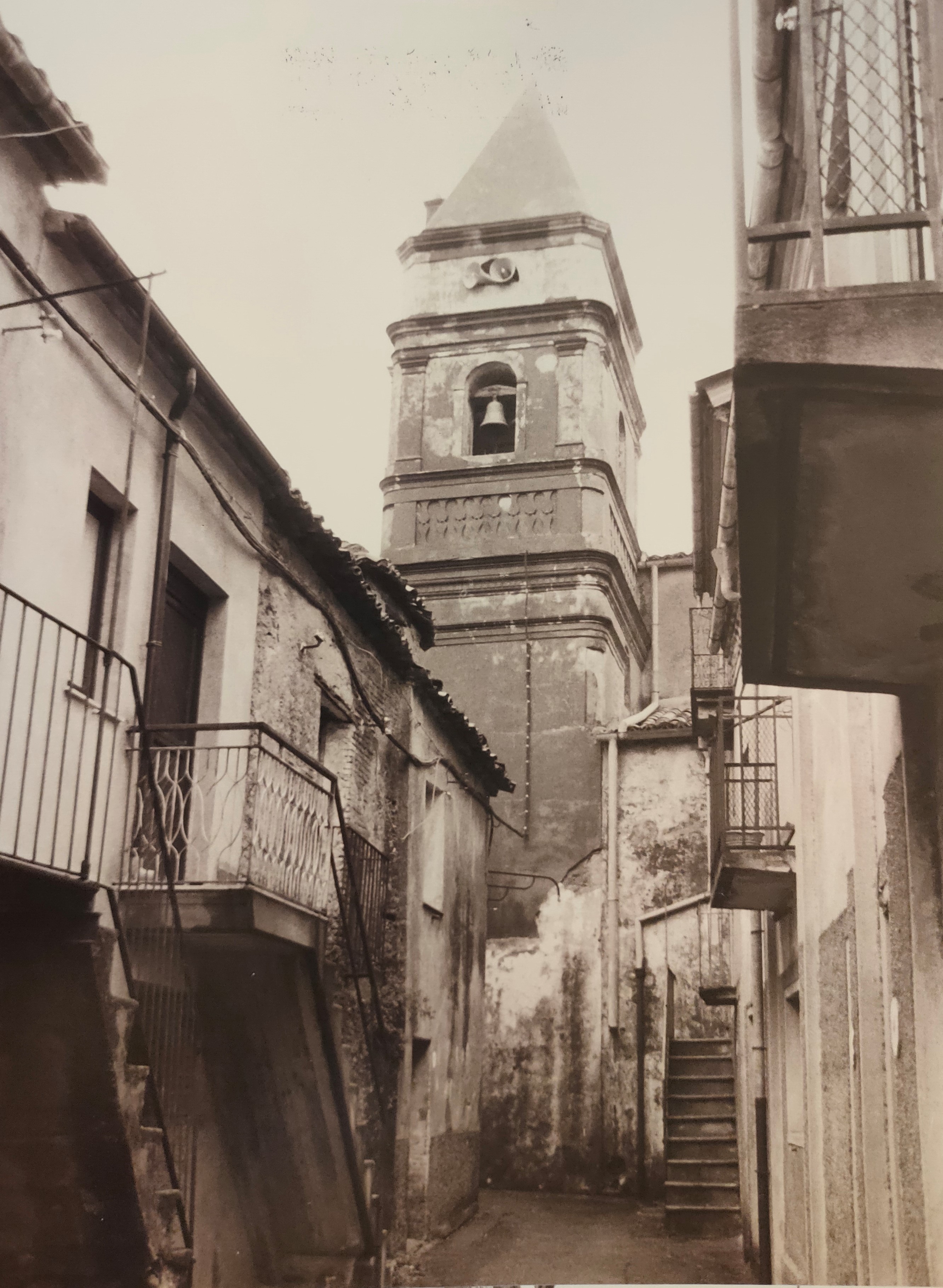 centro storico, collinare, spontaneo, agricolo, Amaroni