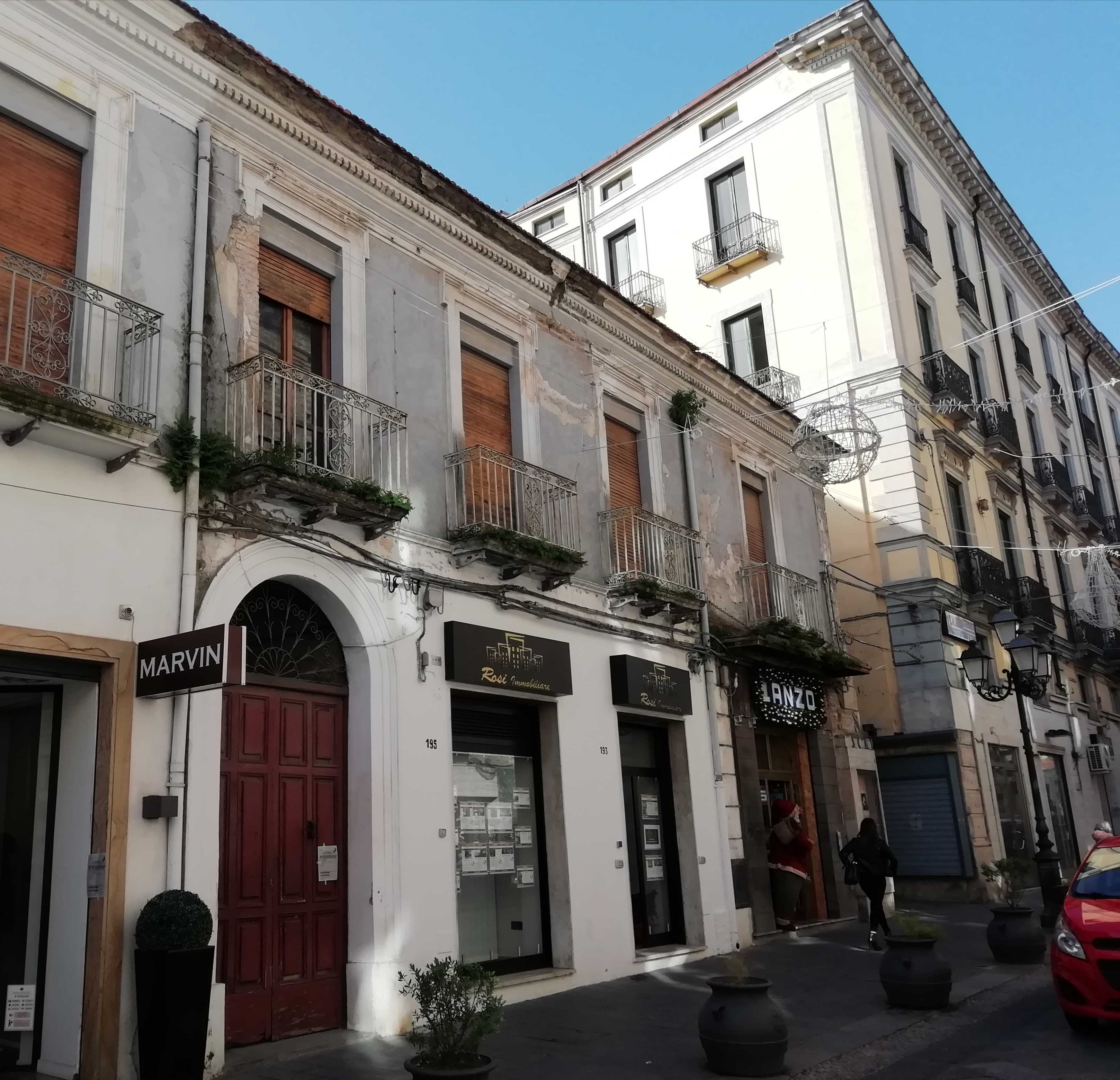 [Edificio in Corso Mazzini, 195, 197]