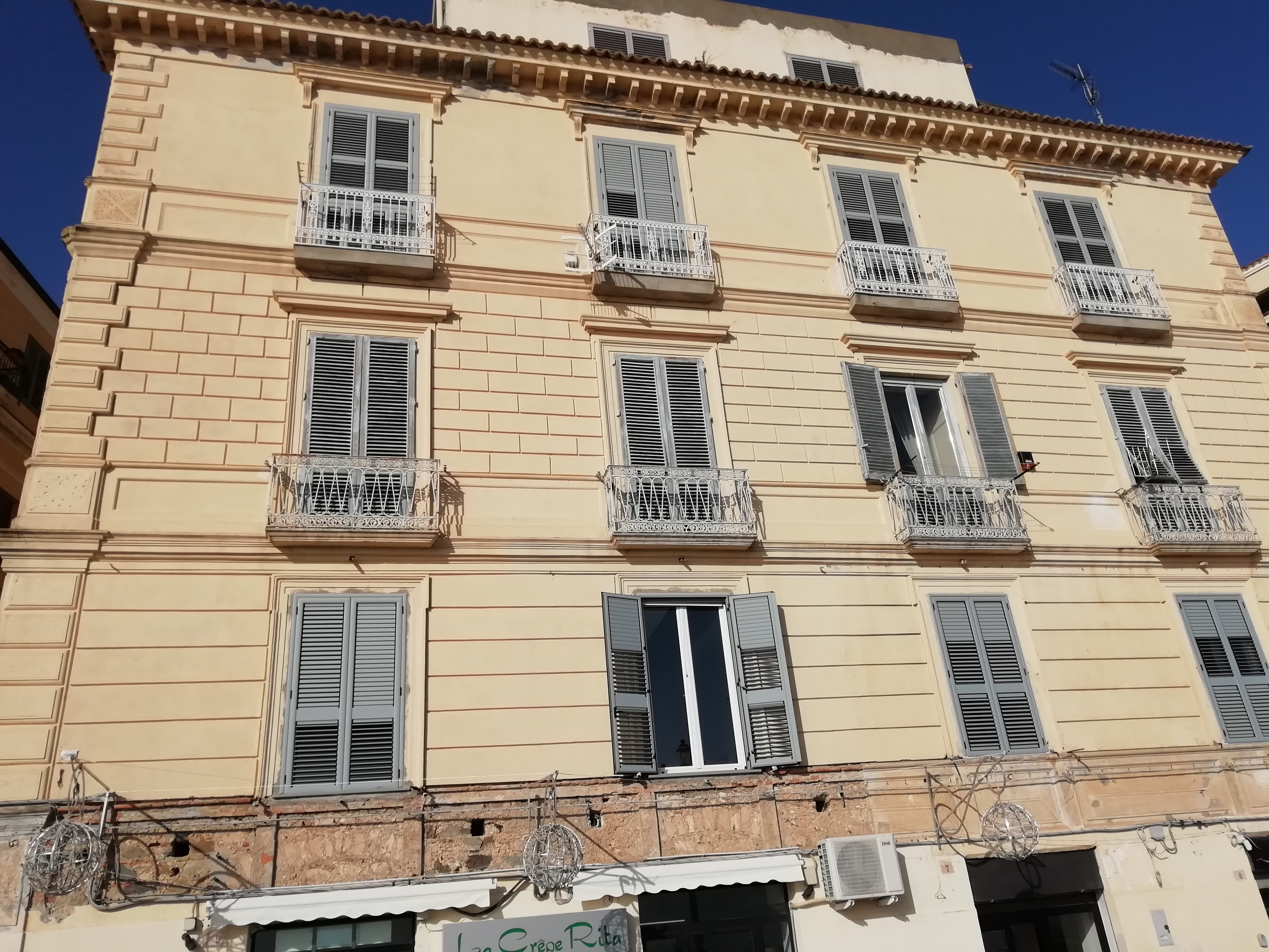 [Edificio inVia Bellavista, 1, 2, 3, 4, 5]