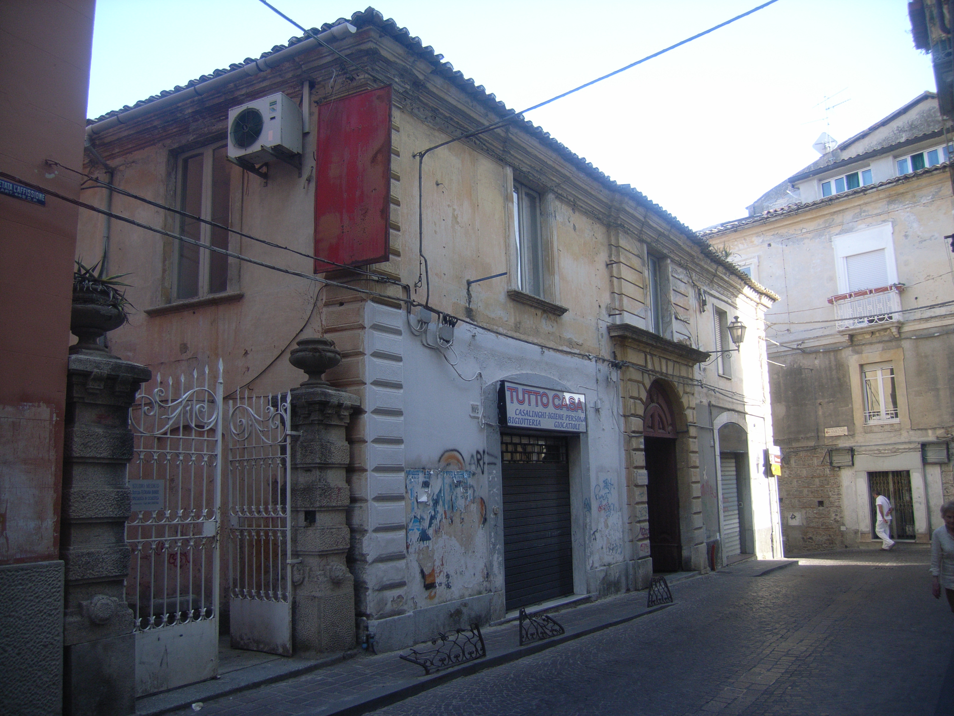 palazzo, Palazzo Mottola