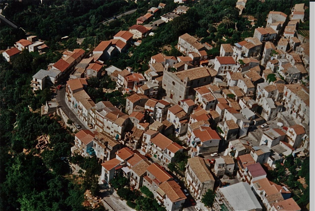 centro storico, lineare, Acquappesa