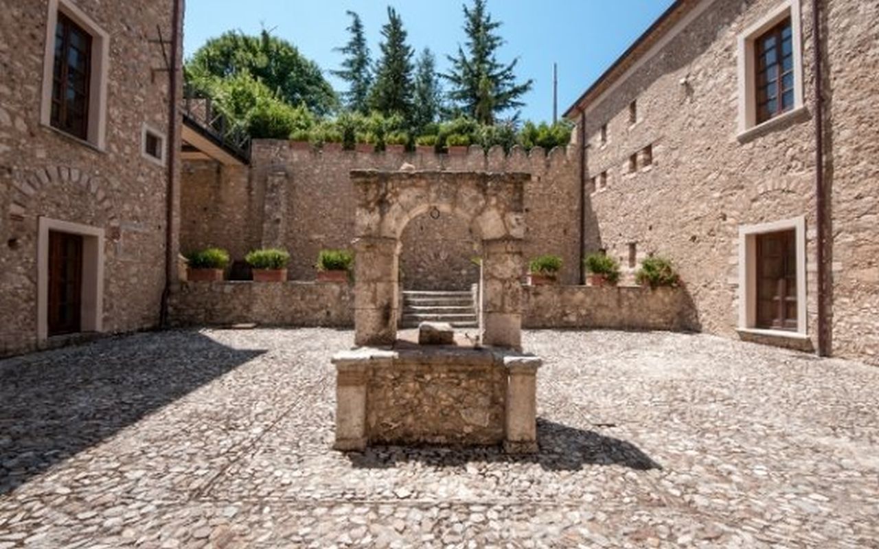 centro storico, collinare, Cerisano, Citerium