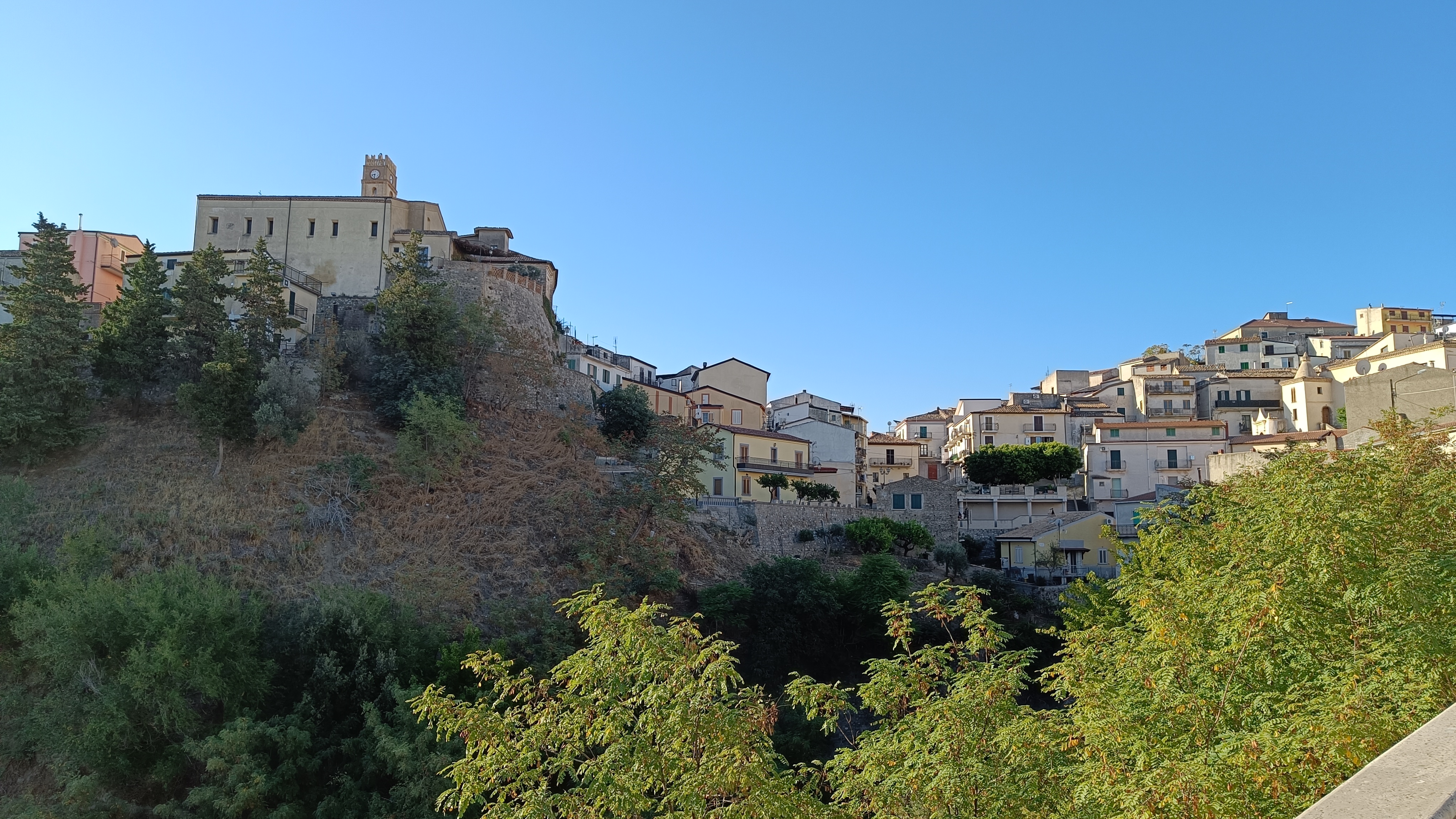 centro storico, di crinale, collinare, lineare, Crosia