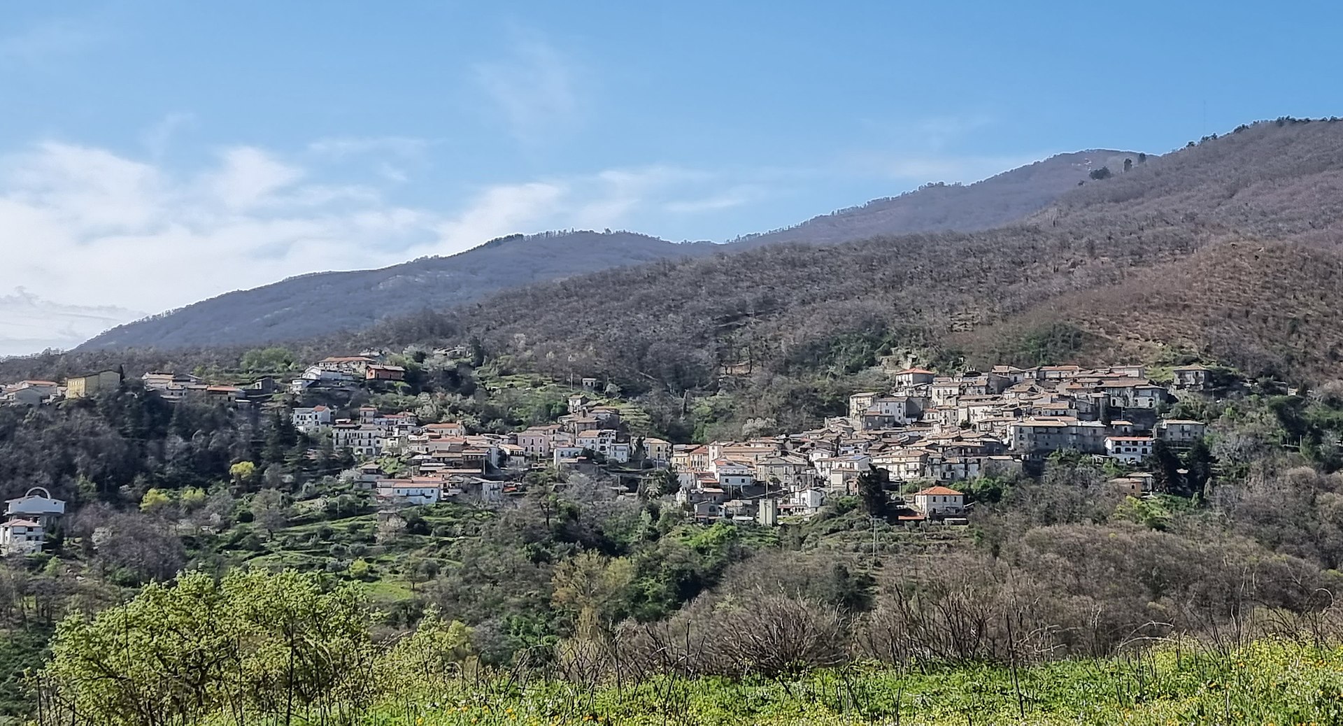 centro storico, di mezzacosta, collinare, San Martino di Finita, Shën Mërtiri