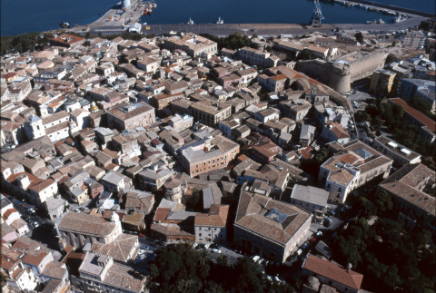 centro storico, costiero, murato, portuale, Crotone, Cotrone , Croto , Kroton