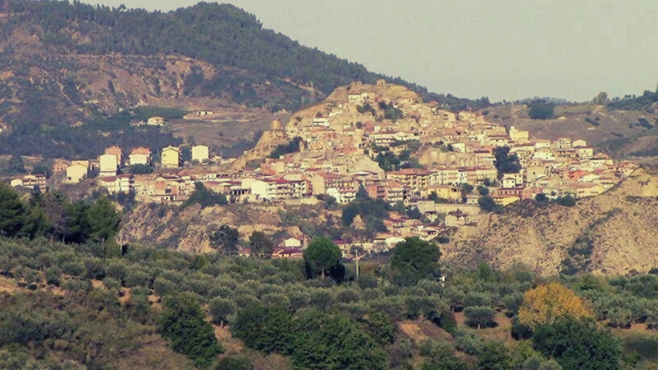 centro storico, di crinale, collinare, agricolo, Roccabernarda, Rocca di Tacina , Rocca di Pagani