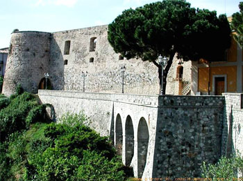 centro storico, collinare, di crinale, spontaneo, Ardore Superiore