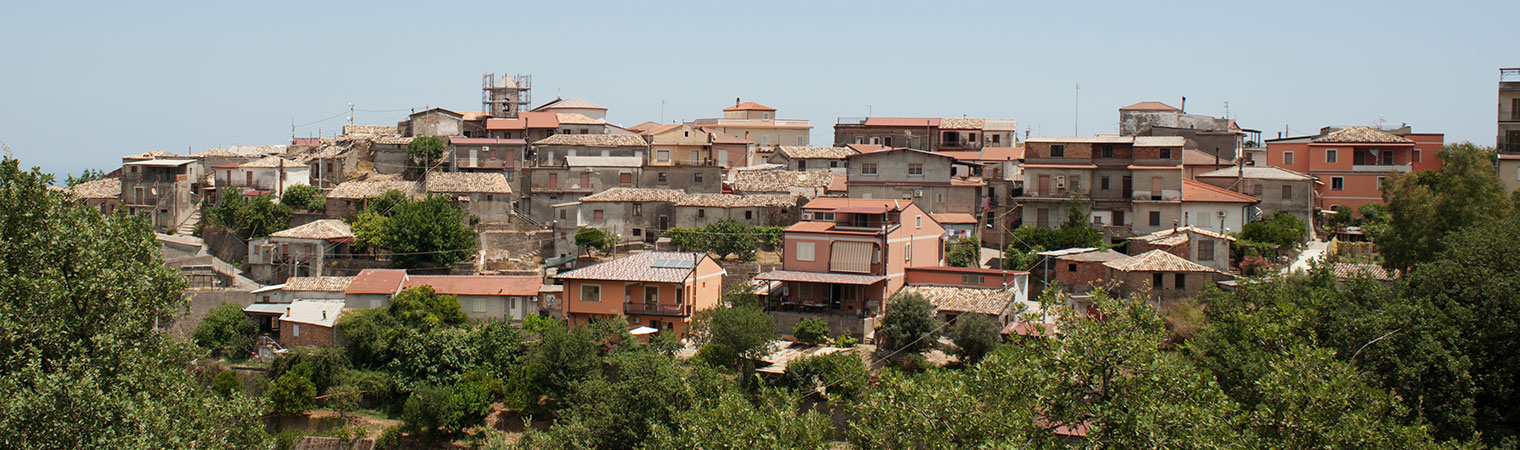 centro storico, di crinale, costiero, collinare, Casignana, Casignano