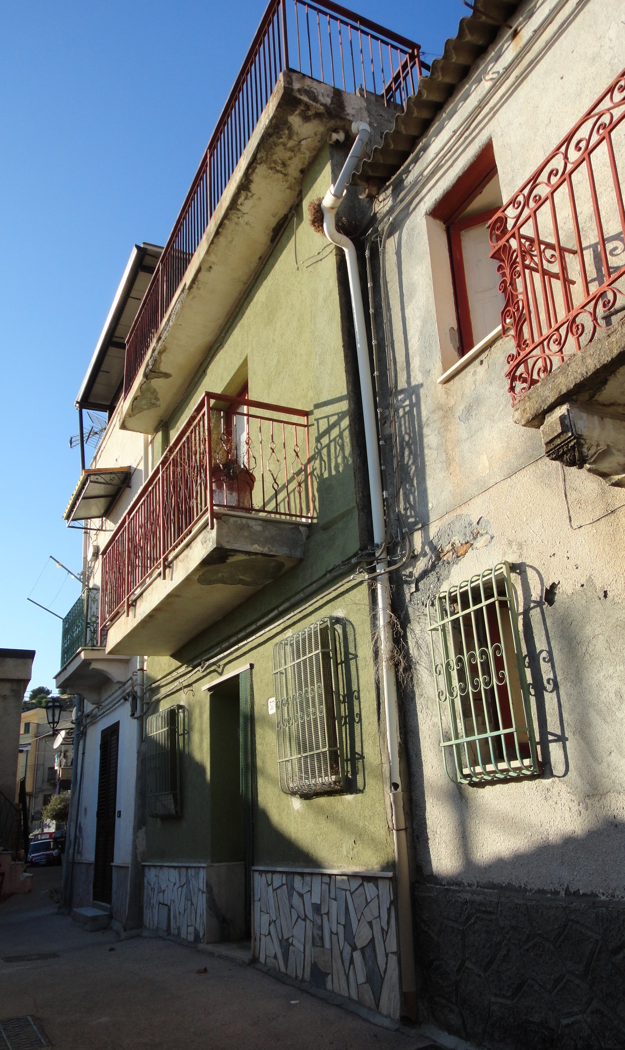 Casa via Municipio vecchio part. 299 n. 37