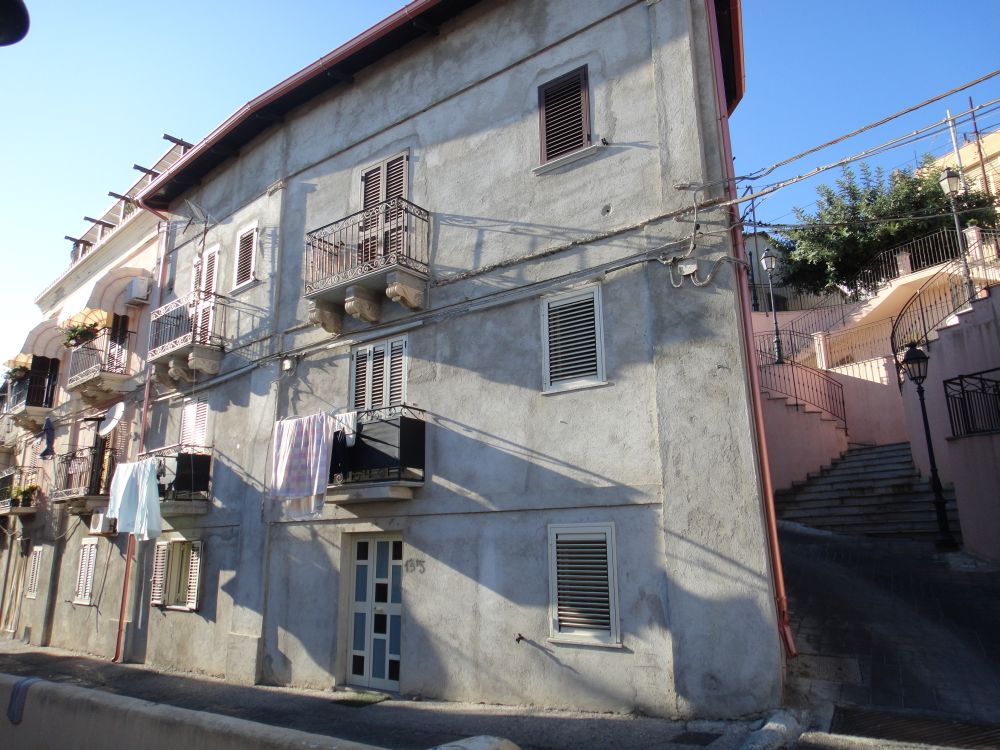 Casa via XIX Agosto part. 453