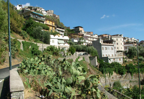 centro storico, collinare, di crinale, Montebello Jonico, Mons Bellum , Motta Bellis , Montebello , Fossato di Calabria Ultra Prima