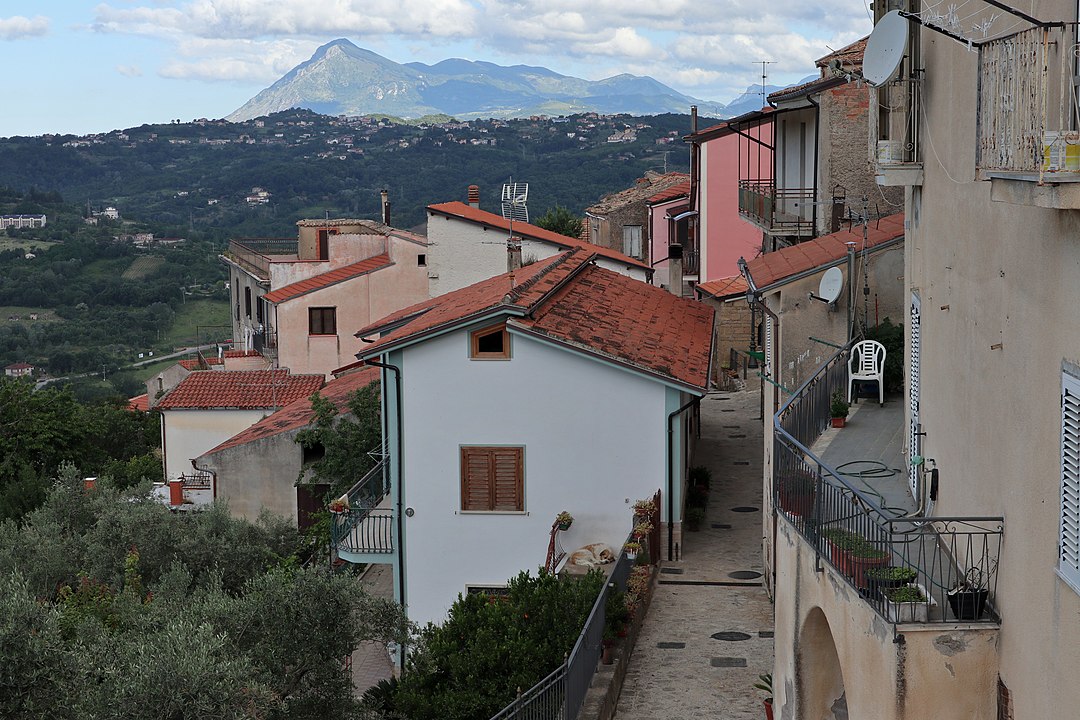 centro storico, di crinale, collinare, Chianche, Chianca