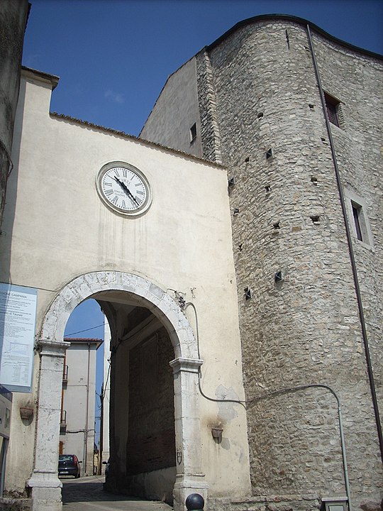 centro storico, di crinale, collinare, Taurasi, Torasium , Taurisie , Taurisia