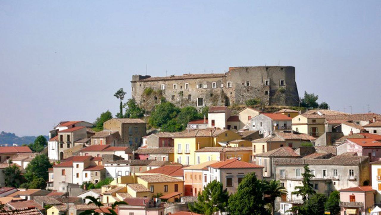 centro storico, collinare, Ceppaloni