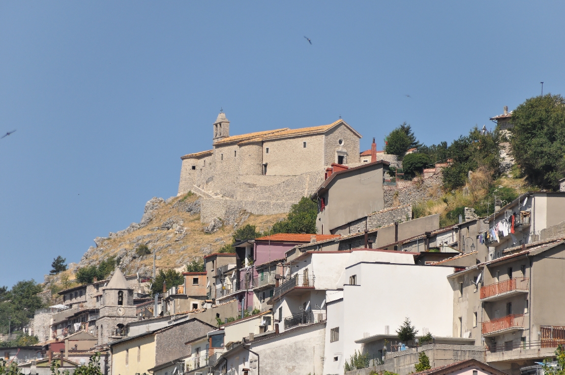 centro storico, di mezzacosta, montano, agricolo, Letino, Castrum Tini