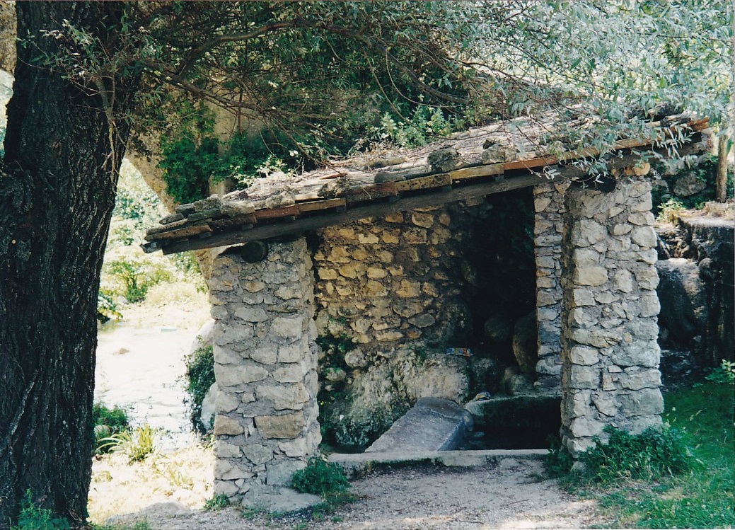 Ponte romanico sul Lete