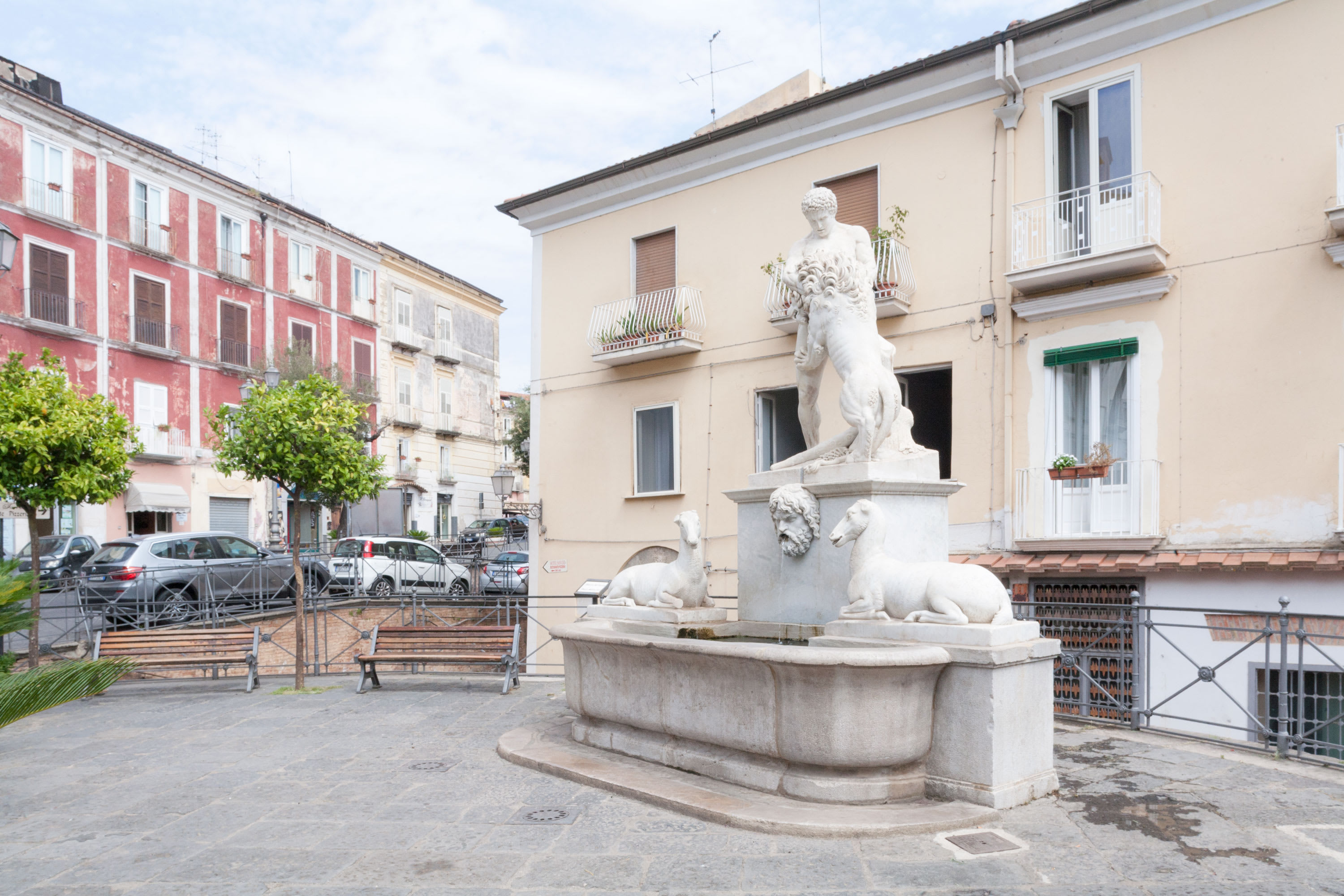 [Palazzo in Piazza Ercole]