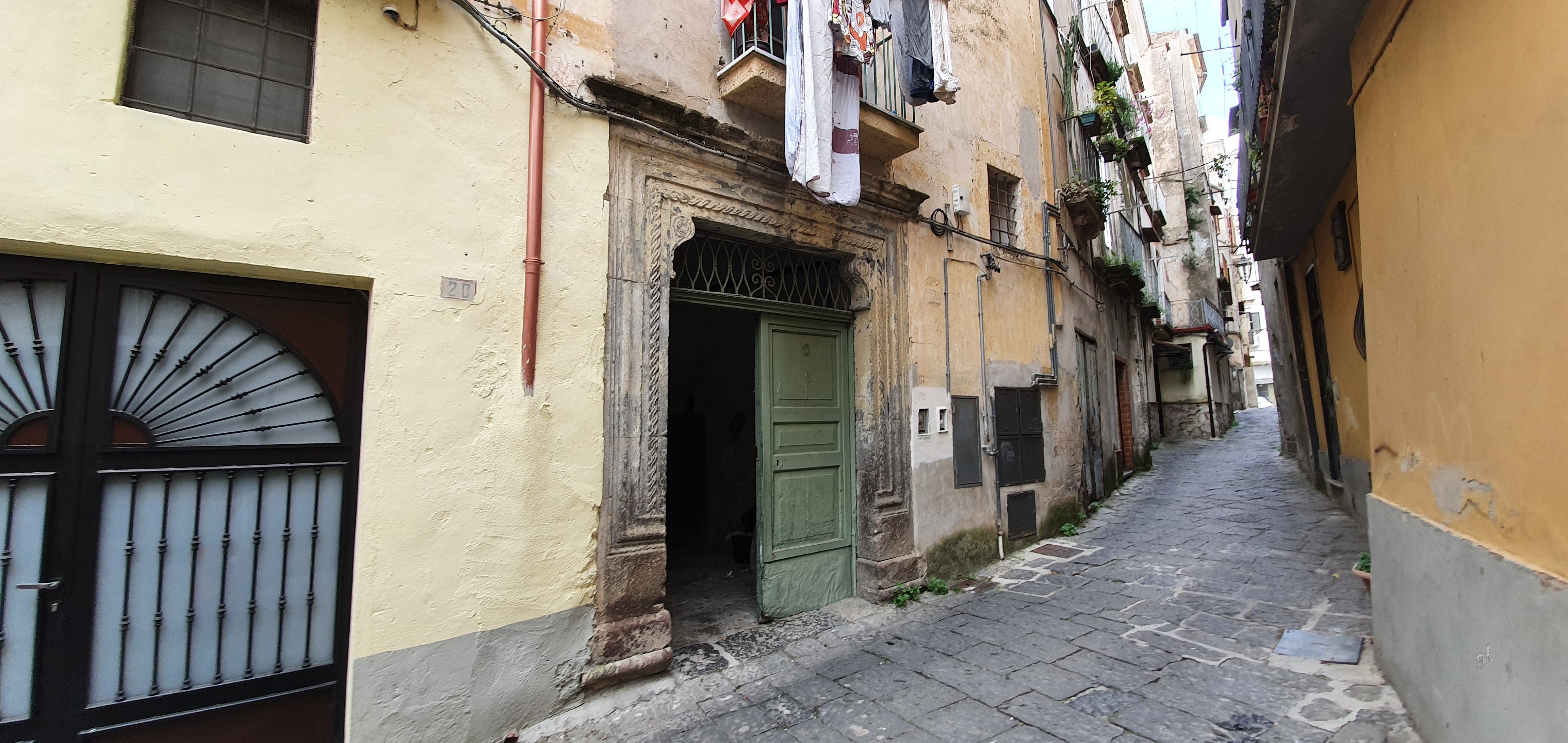 [Palazzo in Via G. Marconi, 22,24]