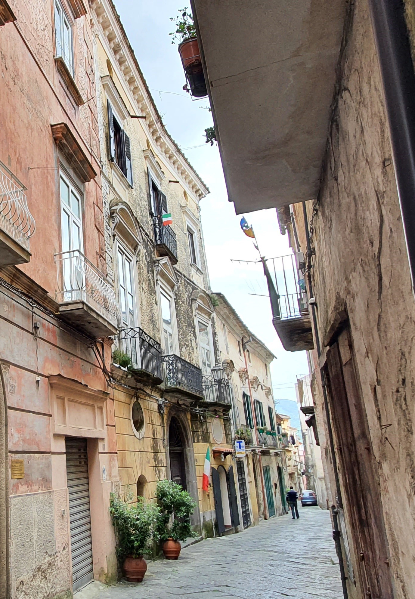 [Palazzo in via Garibaldi, 41]