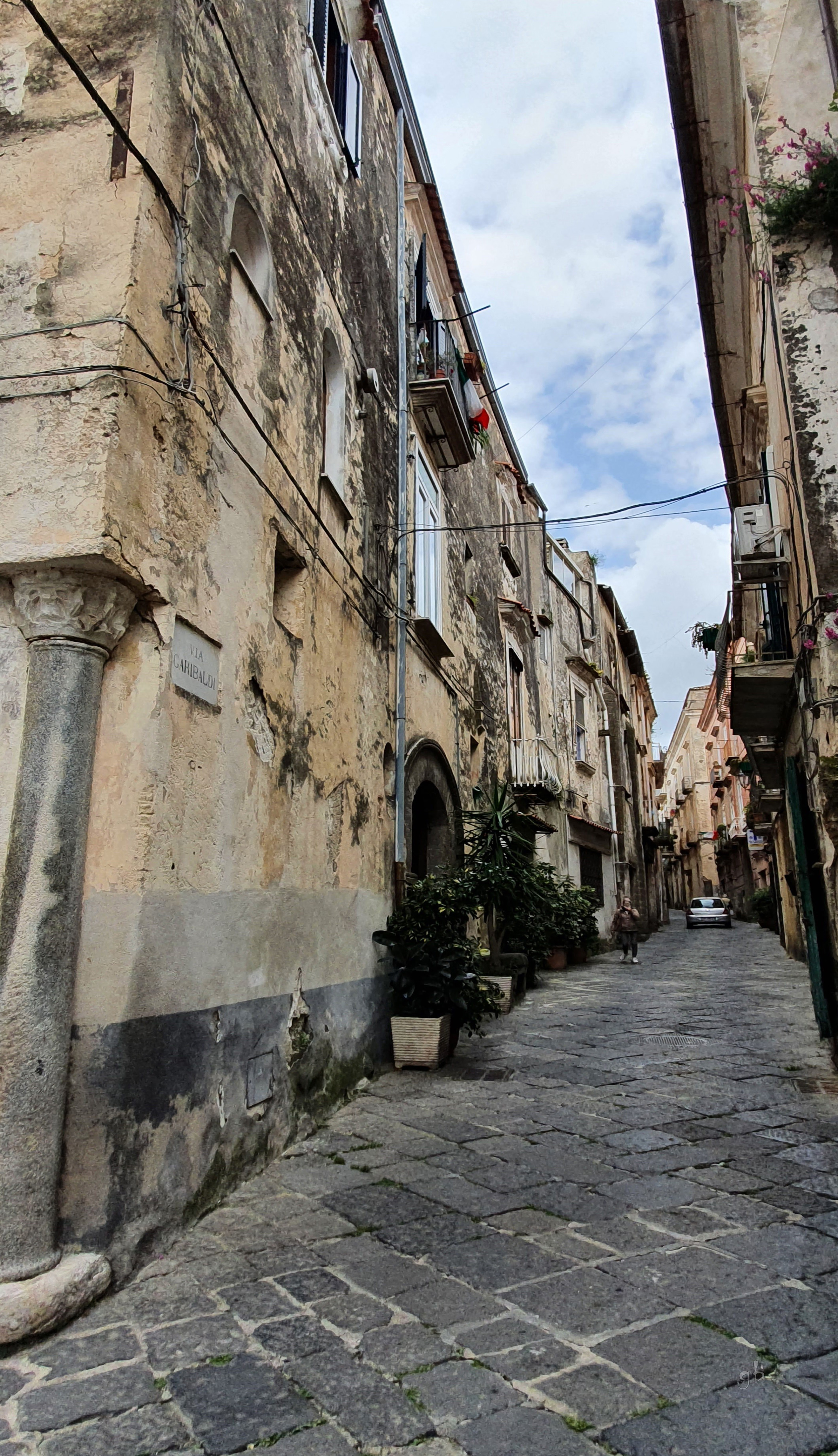 [Palazzo in via Garibaldi, 54]