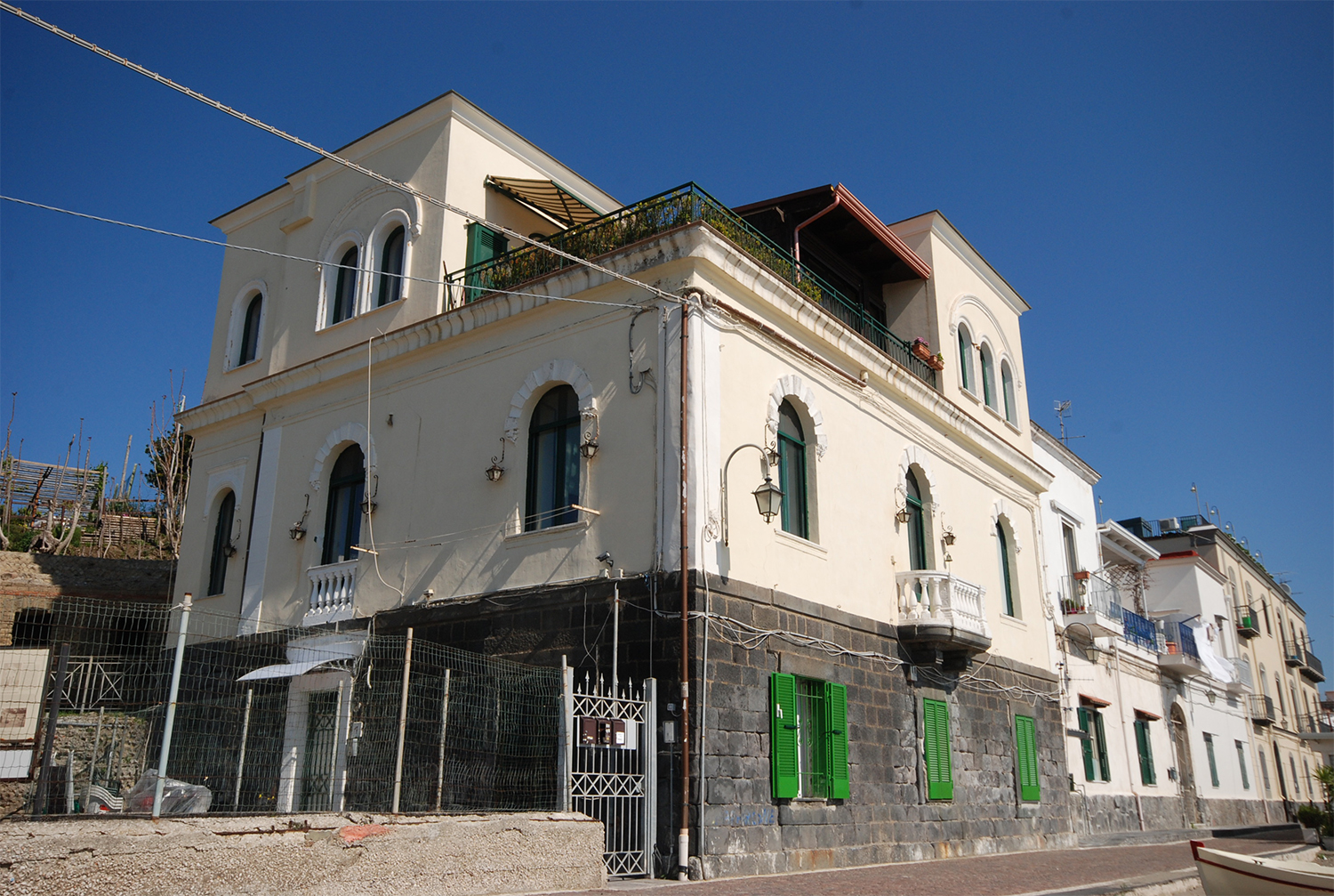 [Edificio Via Spiaggia]