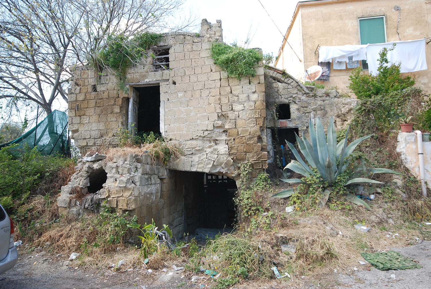 [Masseria Via Cuma, 332]