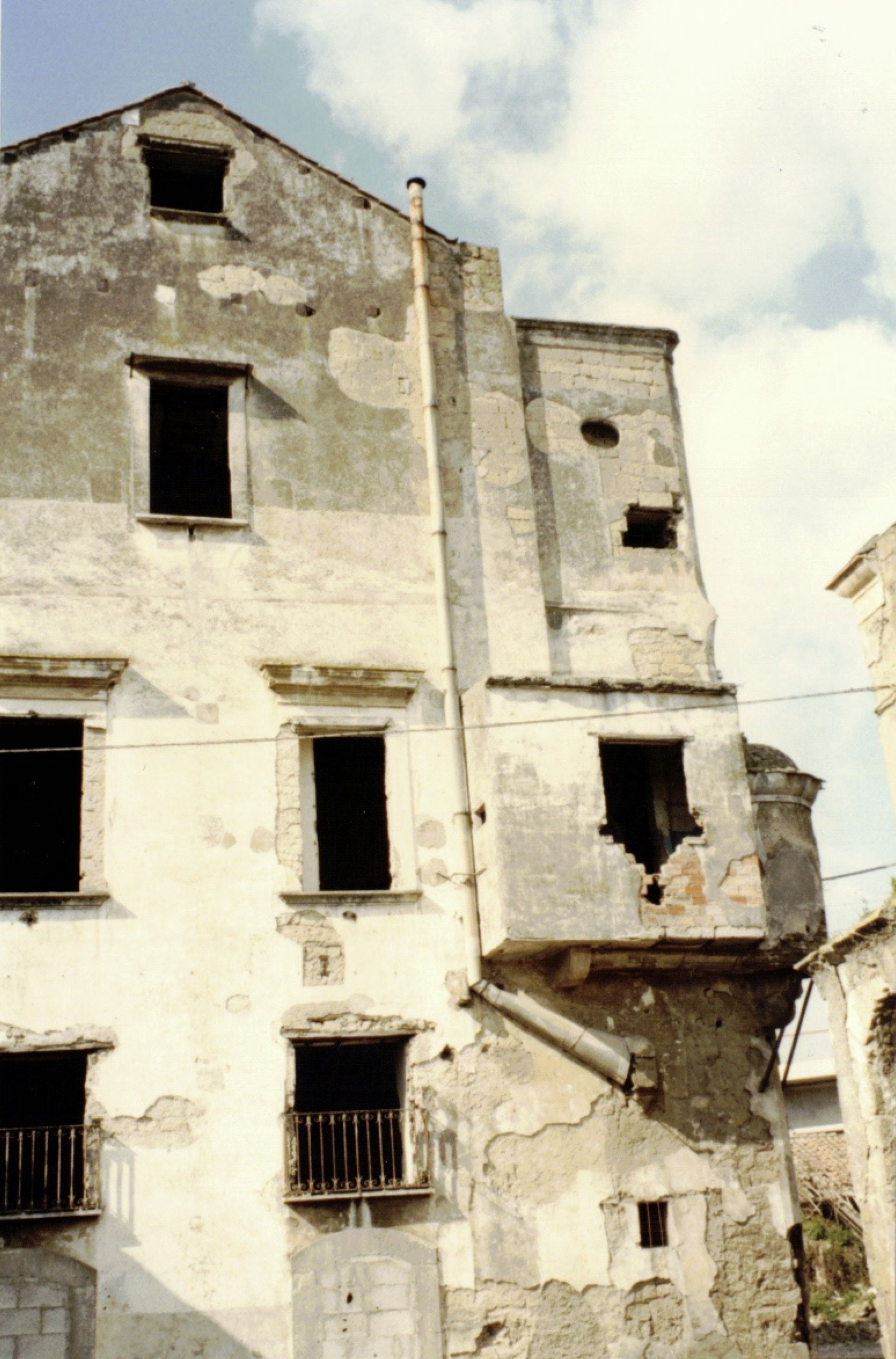 villa De Ruggiero
