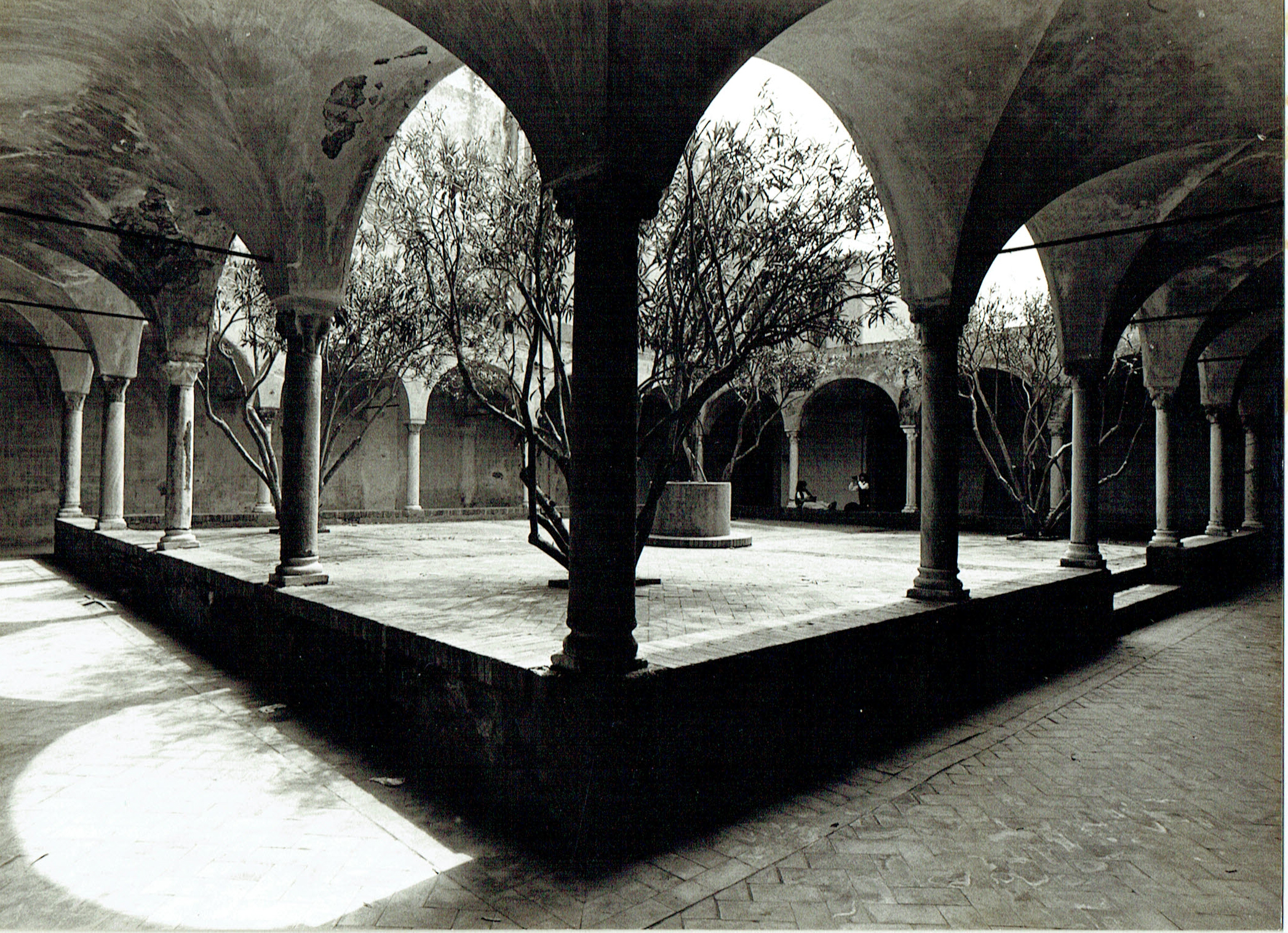 Chiostro piccolo della Certosa
