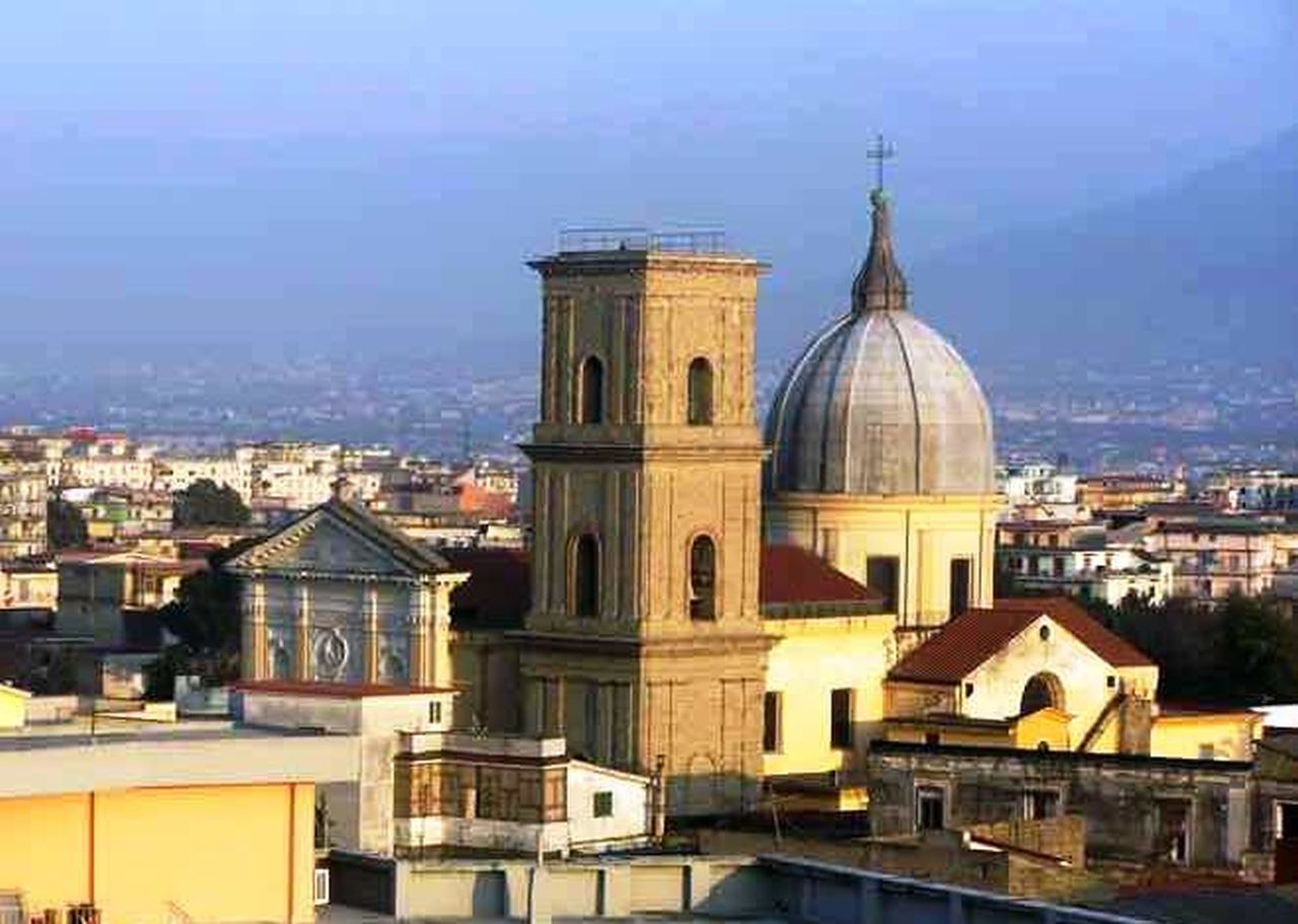 centro storico, di pianura, Casoria
