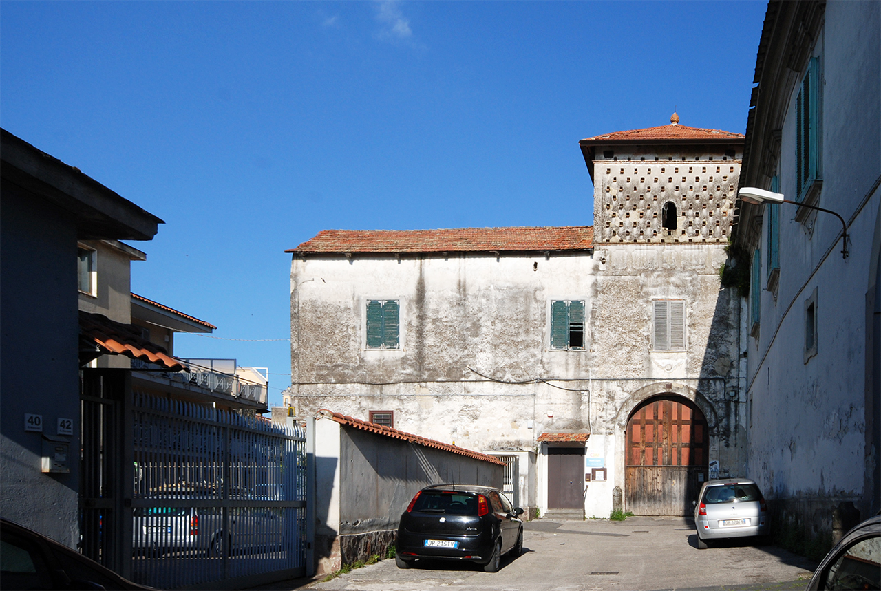 [Palazzo Civico Torre dei Colombi]