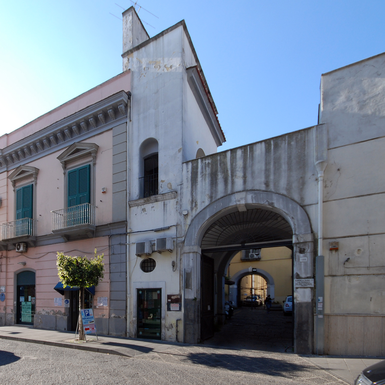[Palazzo Corso Campano, 199]
