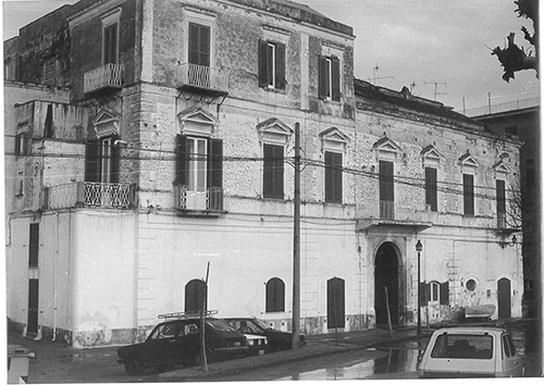 palazzetto Tirabella