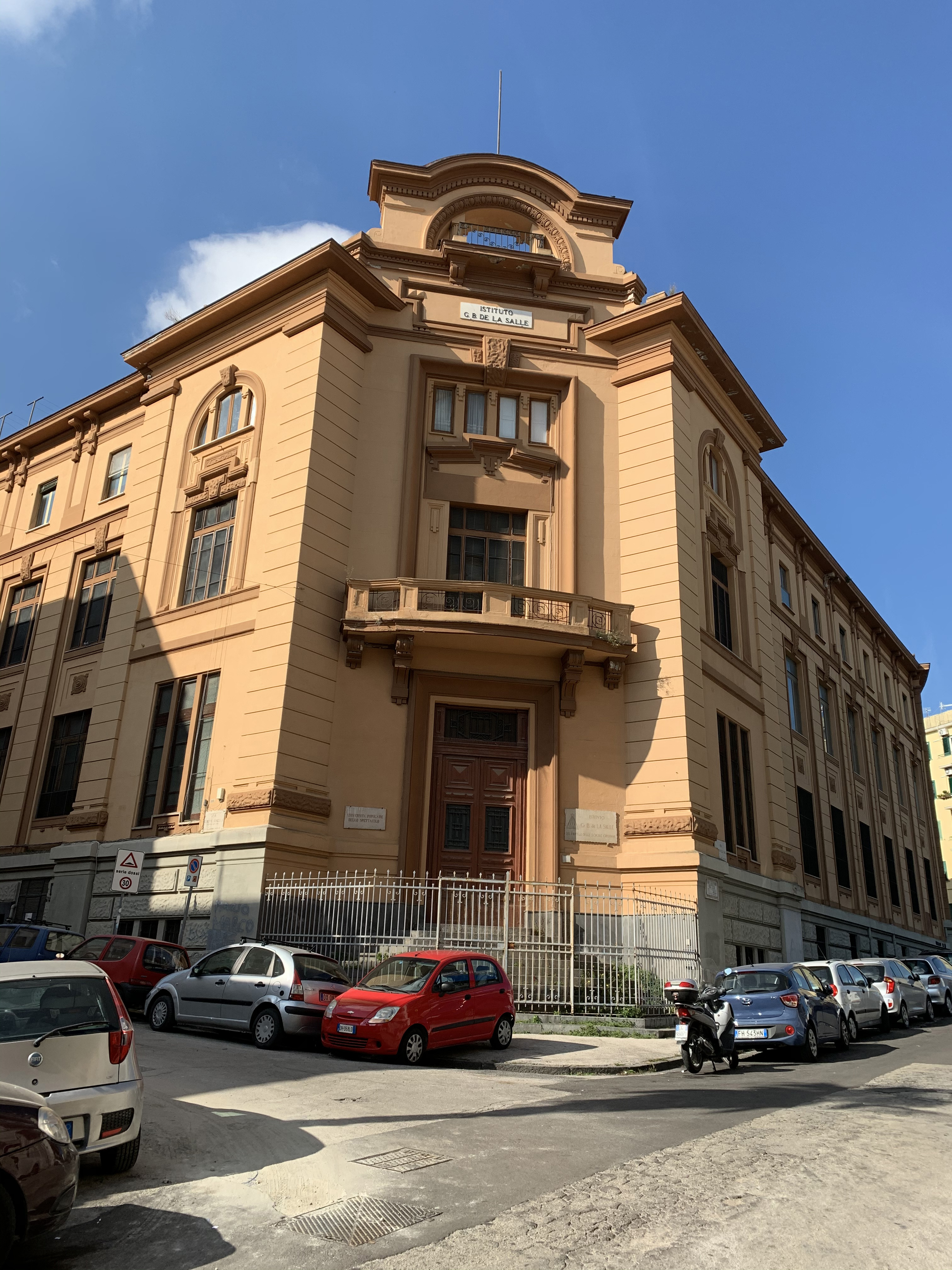 Scuola Via G. B. de la Salle