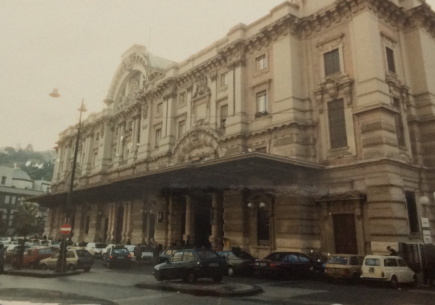 Stazione di Mergellina